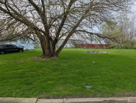 Residential Land in Elkhart, IN