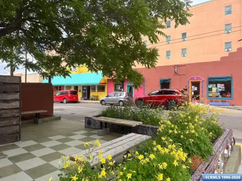 Four-Unit Retail Property