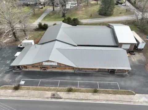 Multi-Use Building in Rocky Face