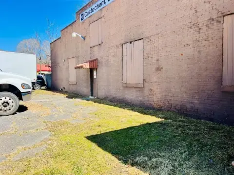Lafayette Commercial Property with Equity