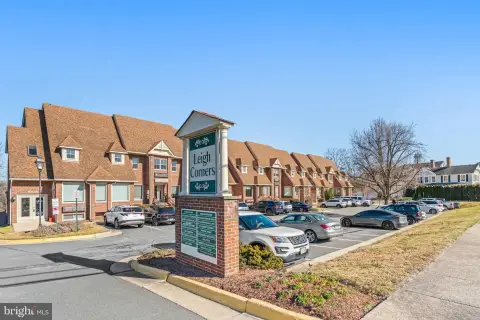 Move-in Ready Great Falls Office