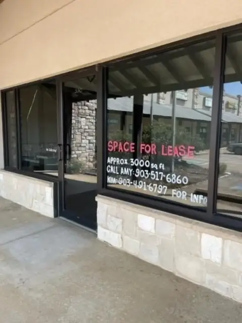 Retail Space in Tejas Plaza