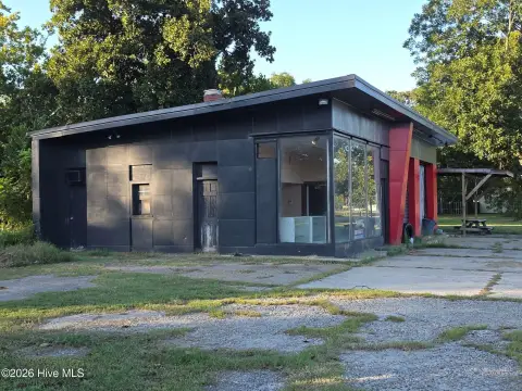 Commercial Land with Existing Building