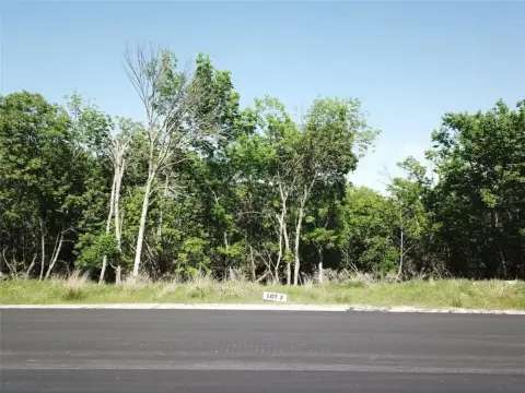 Residential Land Near Lake Bridgeport