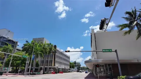 Move-in Ready Miami Beach Office