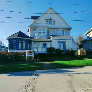 12-Room Hotel with Restaurant