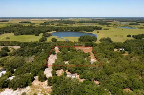 Agricultural Land Parcel with Lake Views
