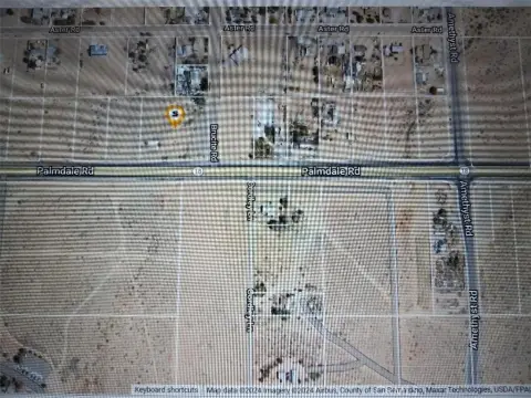 40 Acres Land in Phelan