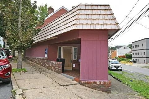 Updated Two-Unit Duplex