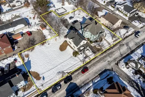 Multifaceted Investment Opportunity in Warren