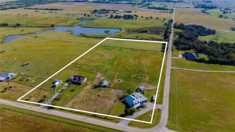 Pilot Point Acreage with Homes