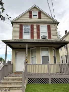 Multi-Family Home in Linden City