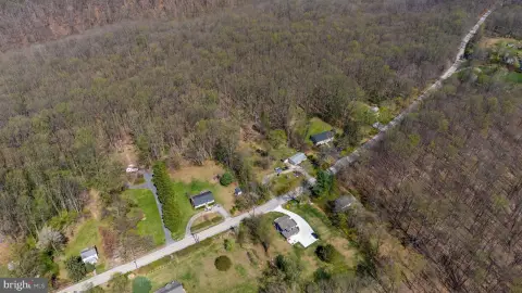 Land in Peaceful Monkton Setting