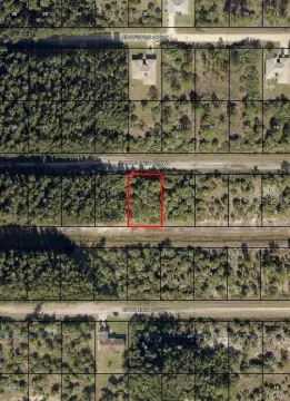 Residential Land in Palm Bay
