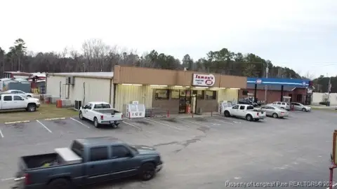 Three-Business Gas Station Property