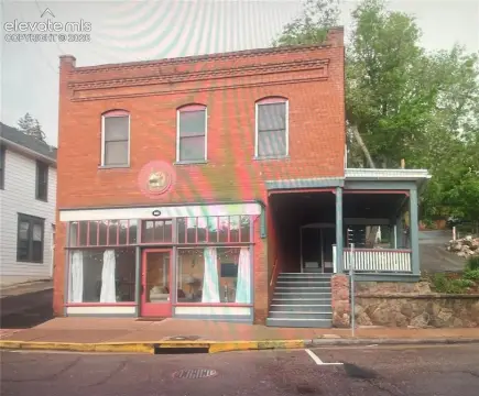 Street-Facing Retail Office Space