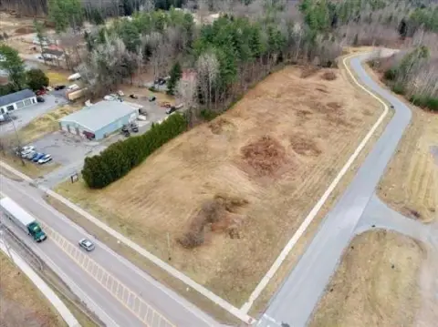 Level Commercial Land