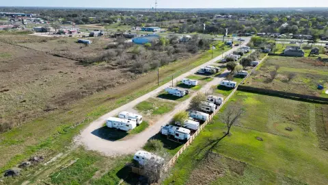 RV Park in Floresville, TX