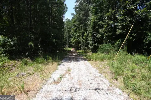 Residential Land in Lawrenceville, GA