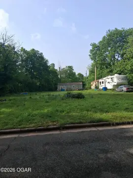 Residential Land in Joplin, MO