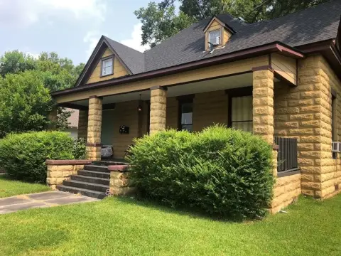 East Highland Triplex Investment Opportunity