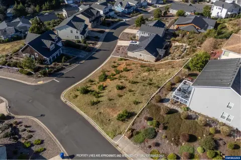 Corner Lot with Bay View