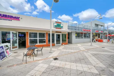 Retail Space with Ocean Views