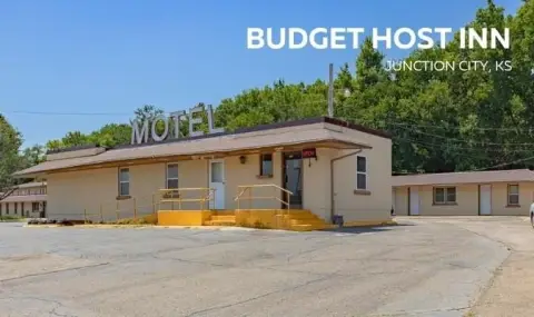 32-Room Motel with RV Parking