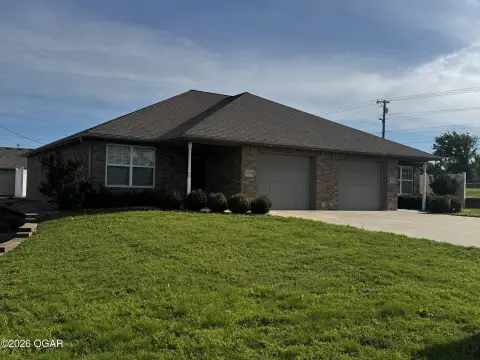 Newer Brick Duplex in Joplin