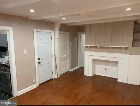 Clean Corner 2-Unit Duplex