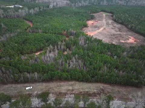 Spacious Acreage in Greeneberry Farms