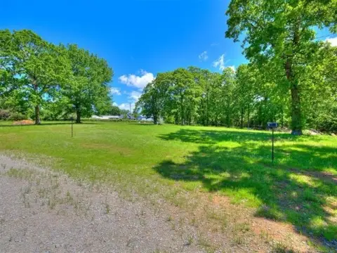 Land Near Lake Eufaula