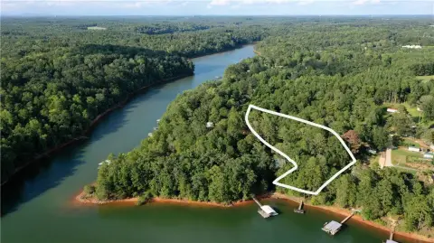 Waterfront Lot on Lake Hartwell