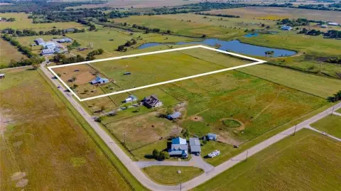 13 Acres in Pilot Point