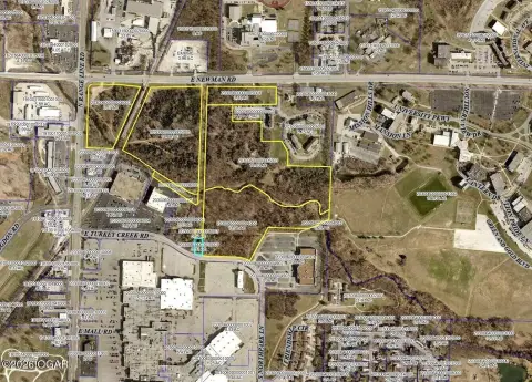 Prime 61-Acre Commercial Tract