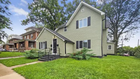 Updated 4-Unit Quadplex