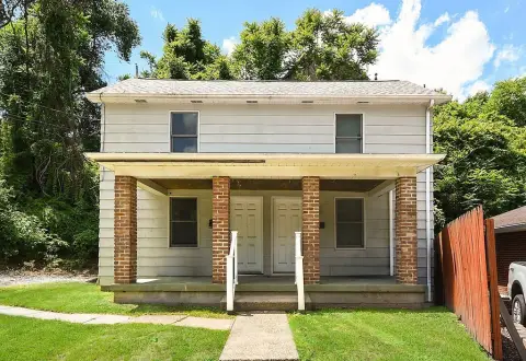 Well-Maintained Duplex with Parking