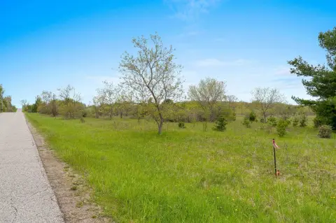 Sturgeon Bay 9-Acre Parcel