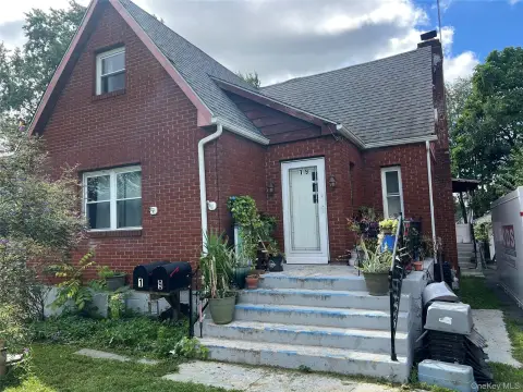 Two-Unit Duplex with Basement Space