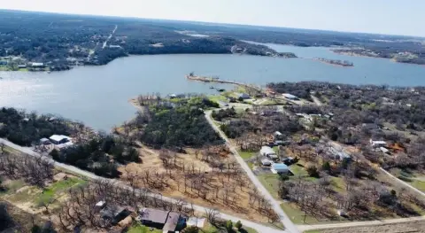 Lake Access Land Near Bowie