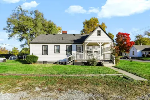 Duplex with Separate Utilities