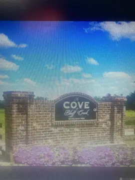 Land in Feliciana Court