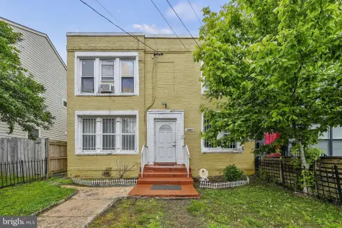 Ivy City Quadruplex Investment