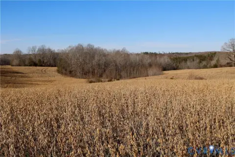 Nathalie, VA Land with Cabin