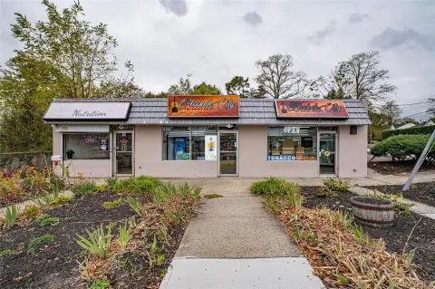 Farmingville Commercial Opportunity For Sale