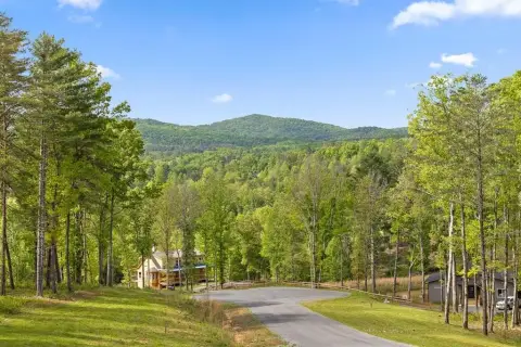 Mountain-View Homesite in Gated Community