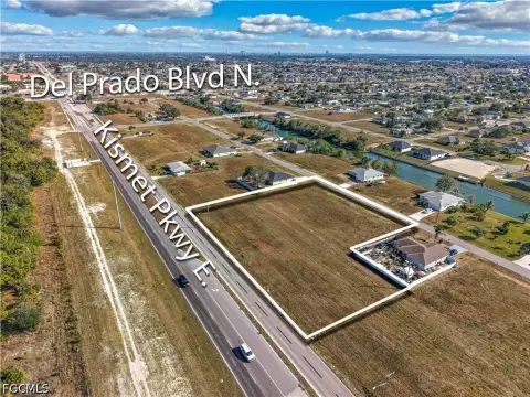 Commercial Land Near Industrial Park