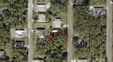 Residential Land in Palm Bay