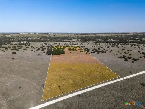 Fenced Ranch Lot with Minimal Restrictions