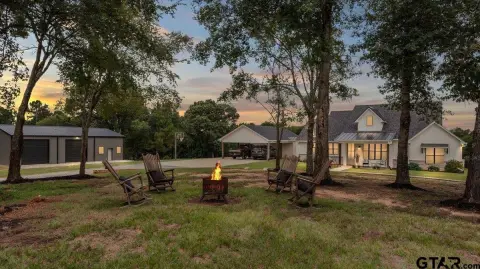 Residential Acreage with Workshop Shop